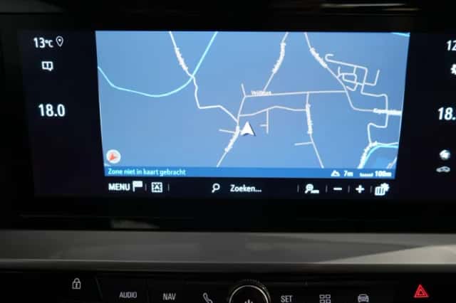 Opel Mokka (2024) thumbnail 11