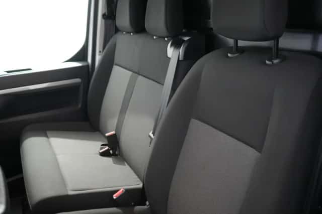 Opel Vivaro (2024) thumbnail 23