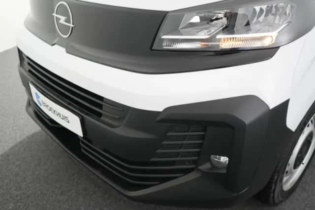 Opel Vivaro (2024) thumbnail 24