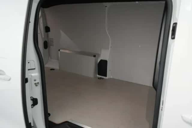 Opel Vivaro (2024) thumbnail 26