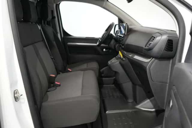Opel Vivaro (2024) thumbnail 4