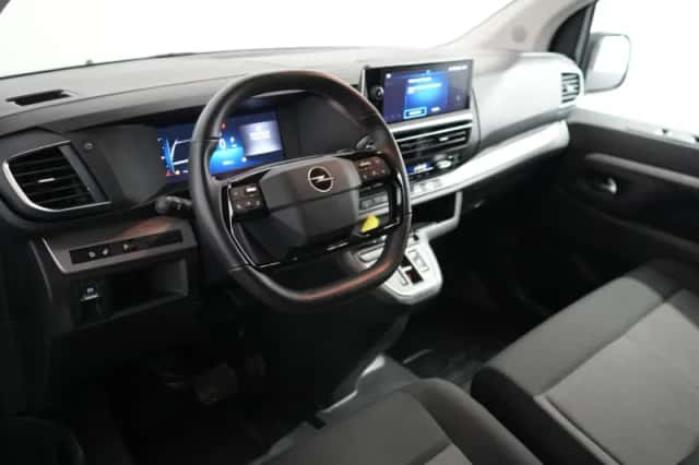 Opel Vivaro (2024) thumbnail 6