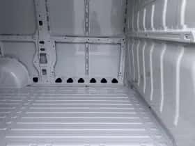 Opel Movano (2024) thumbnail 9