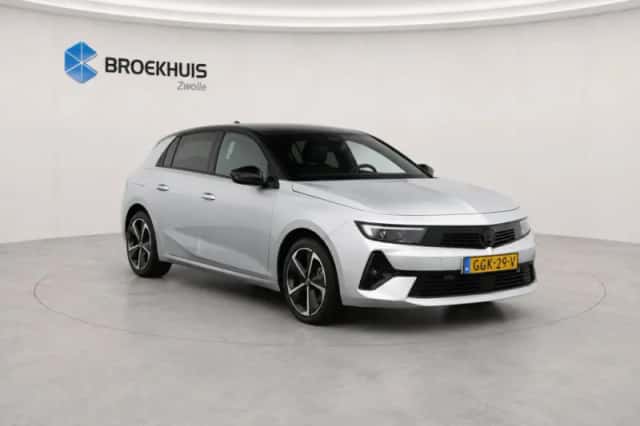 Opel Astra (2024) thumbnail 5
