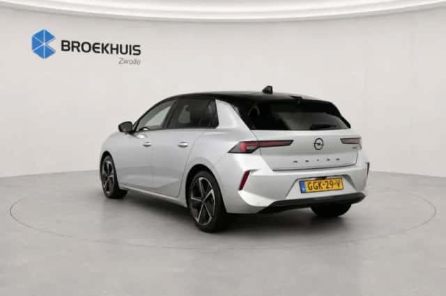Opel Astra (2024) thumbnail 6