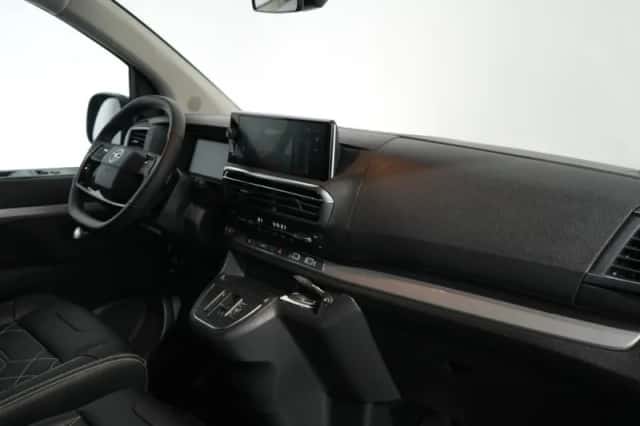Opel Vivaro (2026) thumbnail 3