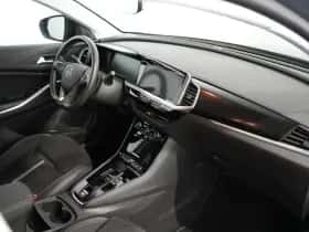 Opel Grandland (2024) thumbnail 3