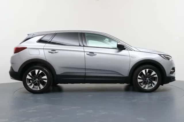 Opel Grandland X (2018) thumbnail 11