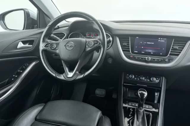 Opel Grandland X (2018) thumbnail 14