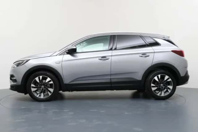 Opel Grandland X (2018) thumbnail 3