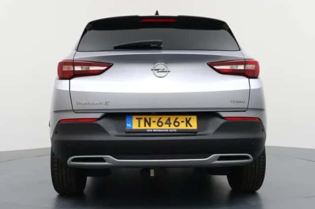 Opel Grandland X (2018) thumbnail 22