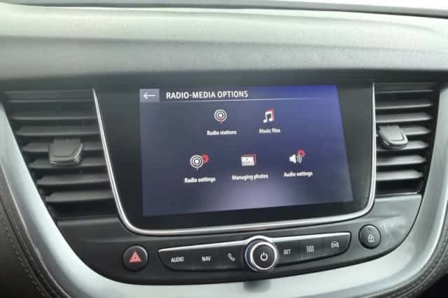 Opel Grandland X (2018) thumbnail 25