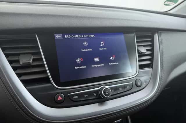 Opel Grandland X (2018) thumbnail 29