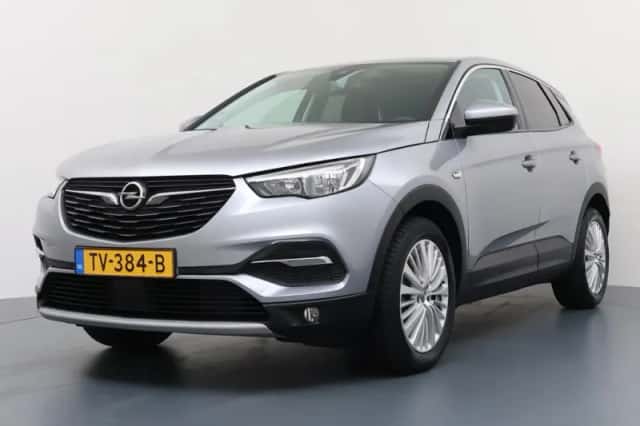 Opel Grandland X (2018) thumbnail 1
