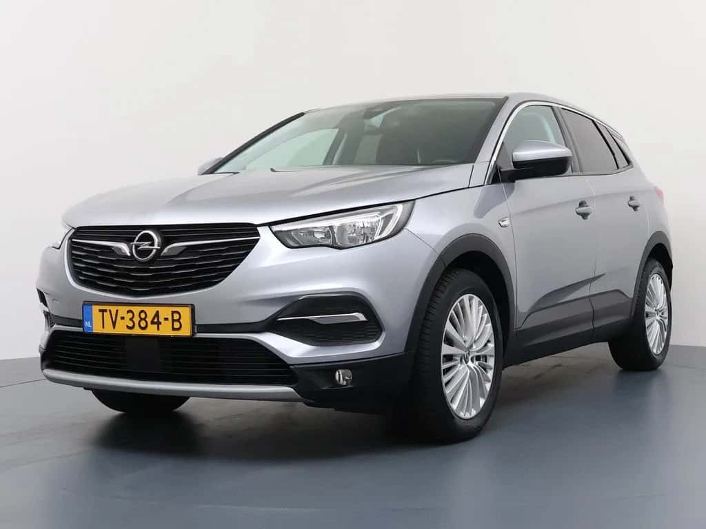 Opel Grandland X (2018) — foto 1