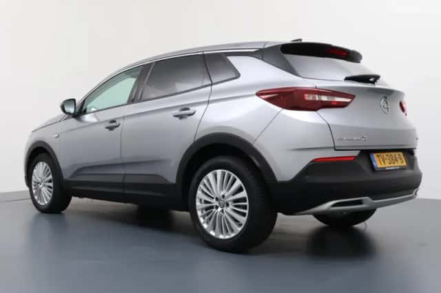 Opel Grandland X (2018) thumbnail 12