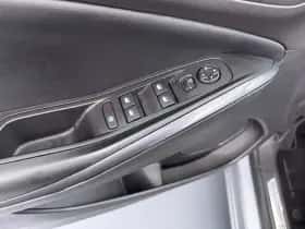 Opel Grandland X (2018) thumbnail 15