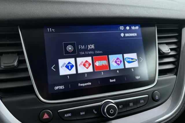 Opel Grandland X (2018) thumbnail 26