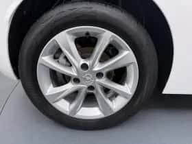 Opel Corsa (2021) thumbnail 4