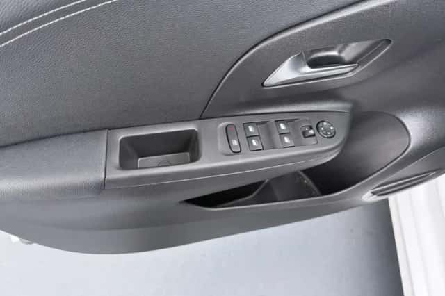 Opel Corsa (2021) thumbnail 8