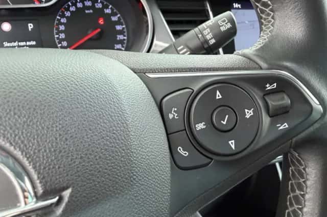 Opel Crossland (2021) thumbnail 23