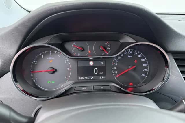 Opel Crossland (2021) thumbnail 28