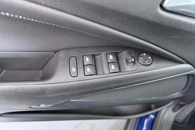 Opel Crossland (2021) thumbnail 8