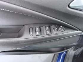 Opel Crossland (2021) thumbnail 8