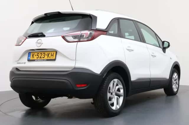Opel Crossland X (2021) thumbnail 2