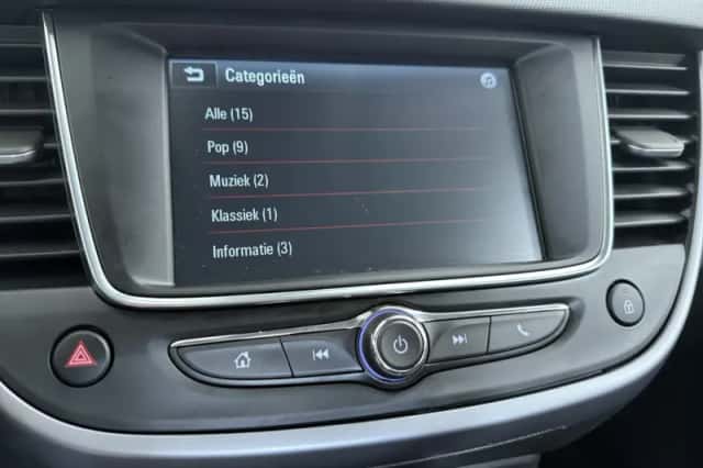 Opel Crossland X (2021) thumbnail 17