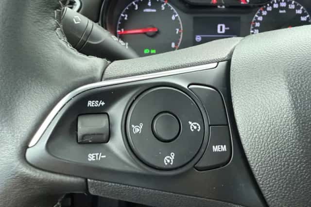 Opel Crossland X (2021) thumbnail 24