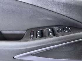 Opel Crossland X (2021) thumbnail 26