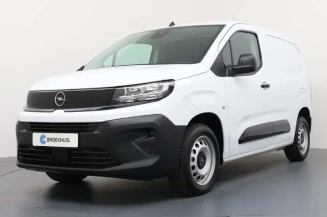 Opel Combo (2024) thumbnail 1