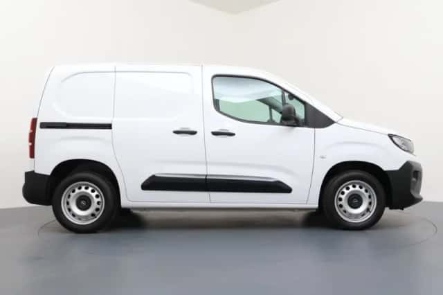 Opel Combo (2024) thumbnail 11