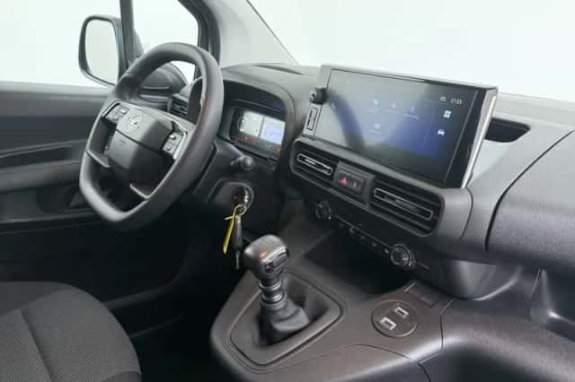 Opel Combo (2024) thumbnail 13
