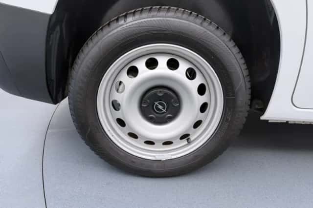 Opel Combo (2024) thumbnail 4