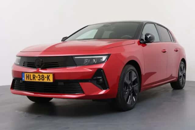 Opel Astra (2025) thumbnail 1