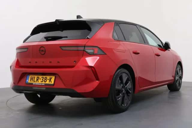 Opel Astra (2025) thumbnail 2