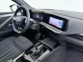 Opel Astra (2025) thumbnail 3