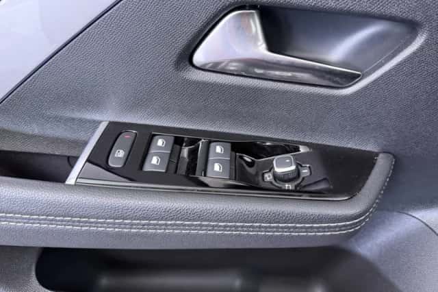 Opel Astra (2025) thumbnail 26
