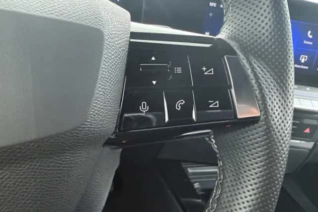 Opel Astra (2025) thumbnail 23