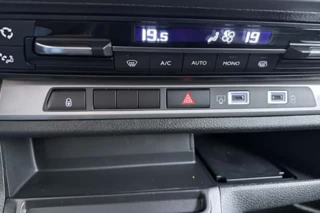 Opel Vivaro (2026) thumbnail 17