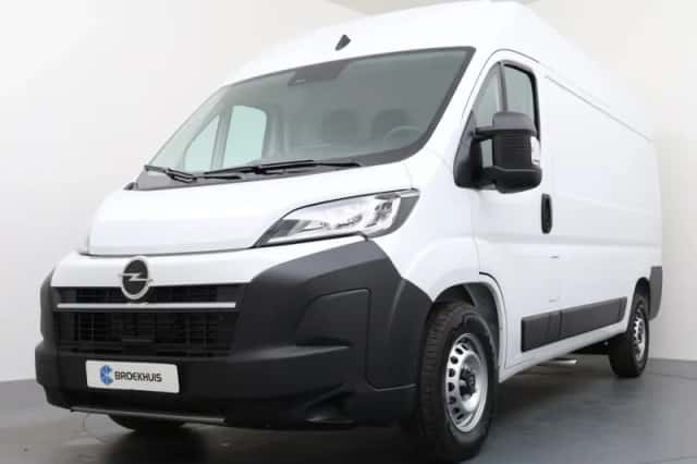 Opel Movano (2024) thumbnail 1