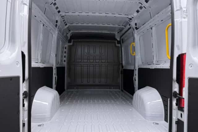 Opel Movano (2024) thumbnail 33