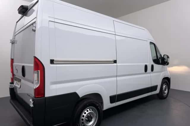 Opel Movano (2024) thumbnail 35