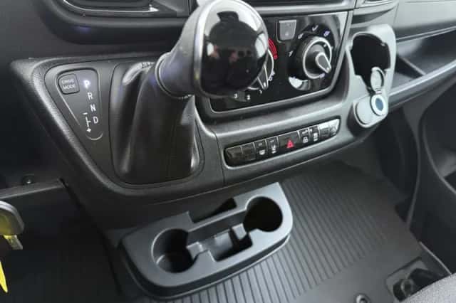 Opel Movano (2024) thumbnail 21