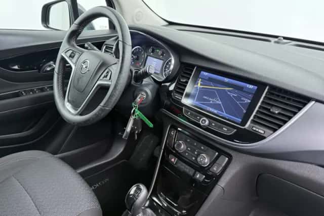 Opel Mokka (2017) thumbnail 3