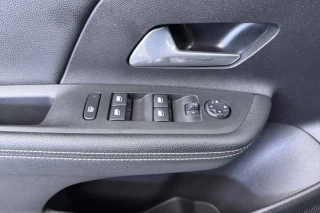 Opel Mokka (2021) thumbnail 26