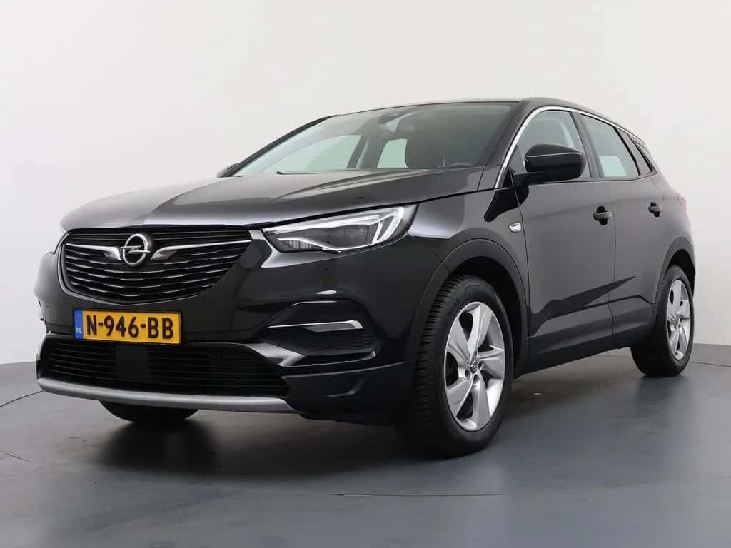Opel Grandland X (2020) — foto 1