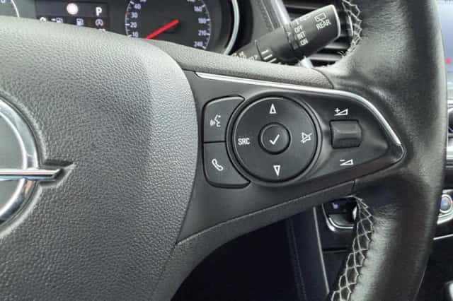 Opel Grandland X (2020) thumbnail 23